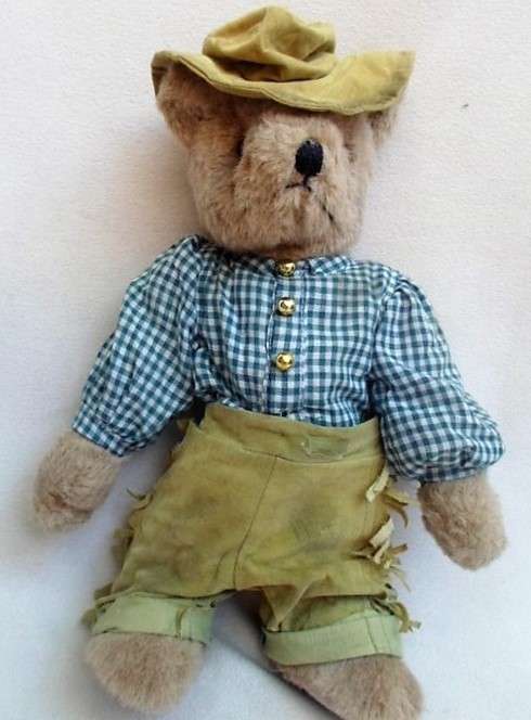 A GORGEOUS OLD BEAR - VINTAGE?