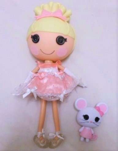 WOW!!LARGE 33CM TALL LALALOOPSY DOLL IN ORIGINAL OUTFIT AND WITH PET MOUSE - CINDER SLIPPERS!!