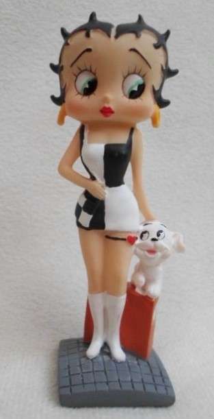 SO SPECIAL - ADORABLE TINY C & S MINI SWINGING SIXTIES BETTY BOOP FIGURE!!