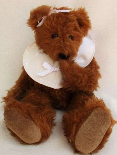 THIS SHY LITTLE GIRL IS A VERY COLLECTABLE 1980's MARYLEA BEAR - WHAT'S NOT TO LOVE??