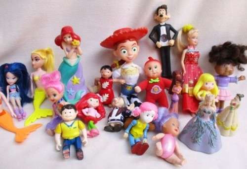 A WHOLE LOAD OF DOLLIES FOR A LITTLE GIRL'S CHRISTMAS STOCKING - 20 OF THEM!!