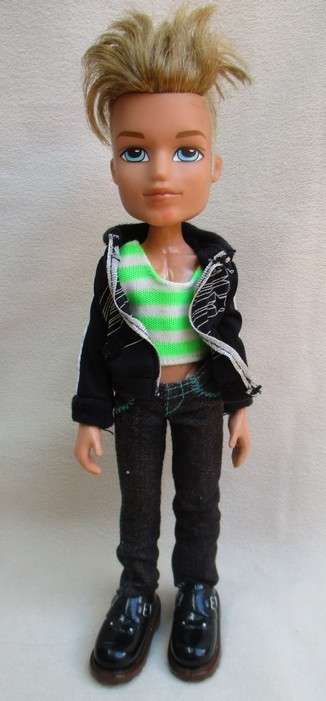 BRATZ BOYZ DOLL WITH FUNKY HAIRSTYLE!!