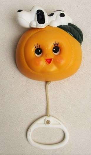 THE SWEETEST VINTAGE 1980's MUSICAL PULL-STRING CRIB TOY!!