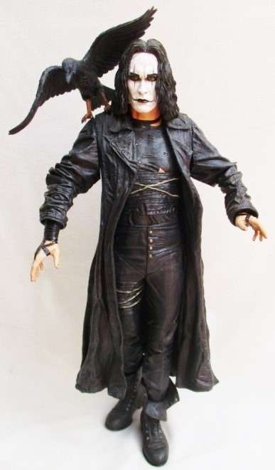 AWESOME ENORMOUS 46CM (18 INCH) ERIC DRAVEN (THE CROW) ARTICULATED FIGURE (NECA)