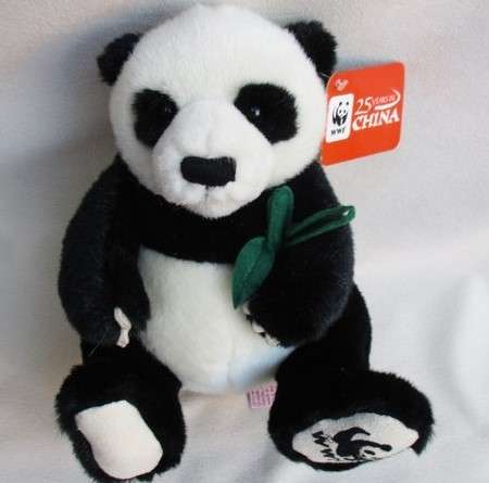 FOR DRONA ONLY - A VERY COLLECTABLE GUND PANDA BEAR - WWF - 25 YEARS IN CHINA!!