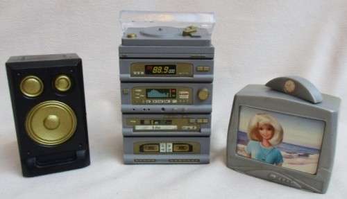 A VINTAGE 1980's/90's HI-FI AND TELEVISION SET FOR YOUR BARBIE DOLL!!