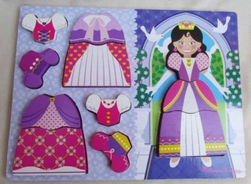 A GOOD QUALITY EDUCATIONAL MELISSA AND DOUG WOODEN CHUNKY PUZZLE FOR YOUR TODDLER!!