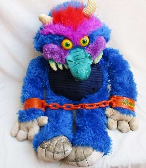 AN ENORMOUS VINTAGE 1986 AMTOY 'MY PET MONSTER' TO KEEP THE OTHER MONSTERS AWAY AT BEDTIME!!