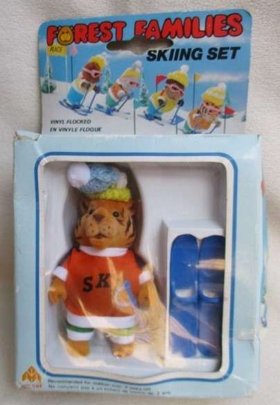 RARE FIND!! A VINTAGE 1986 FOREST FAMILIES SKIING SET STILL IN ORIGINAL BOX!!