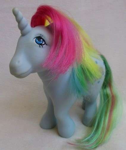 WOW!! HASBRO G1 MY LITTLE PONY MOONSTONE ITALIAN VAR. II - 1983 HASBRO PAT. PEND. ITALY!!