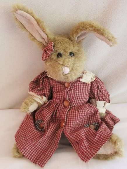 ADORABLE FULLY JOINTED BOYDS BUNNY IN ORIGINAL OUTFIT FROM THEIR J.B. BEAN SERIES!!