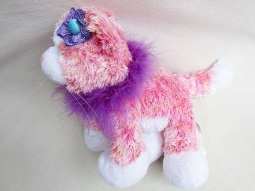 PRETTY ANIMAL ALLEY KITTY CAT!!
