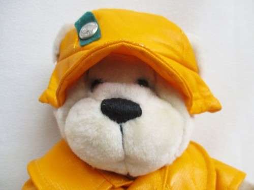 HARPER - THE VERY COLLECTABLE ORIGINAL PICKFORD BRASS BUTTON BEAR OF HEALTH!!