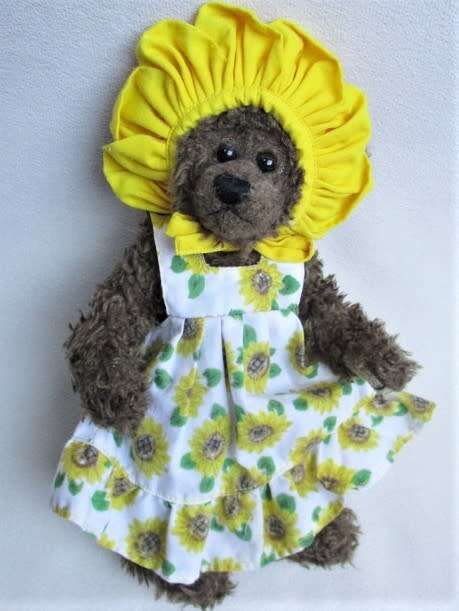 SUSANNAH - THE CUTE FULLY JOINTED TY ATTIC TREASURES SUNFLOWER BEAR!!