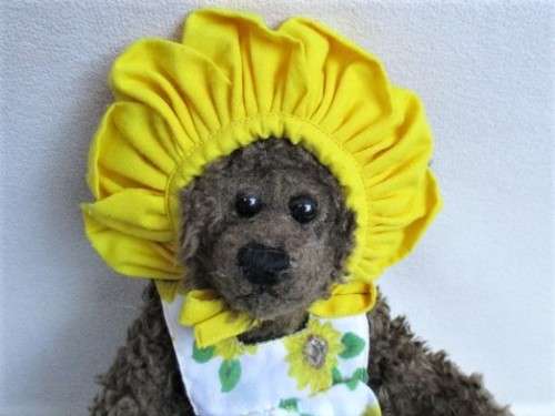 SUSANNAH - THE CUTE FULLY JOINTED TY ATTIC TREASURES SUNFLOWER BEAR!!