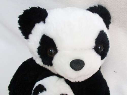 A CUTE NOOBI PANDA BEAR AND BABY