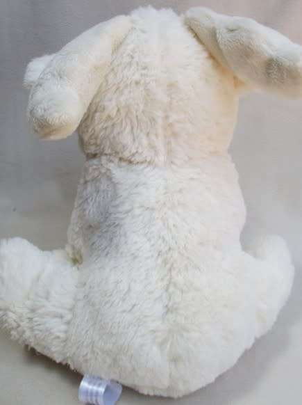 A SOFT, CLEAN AND FLUFFY 23CM TALL MOOSE