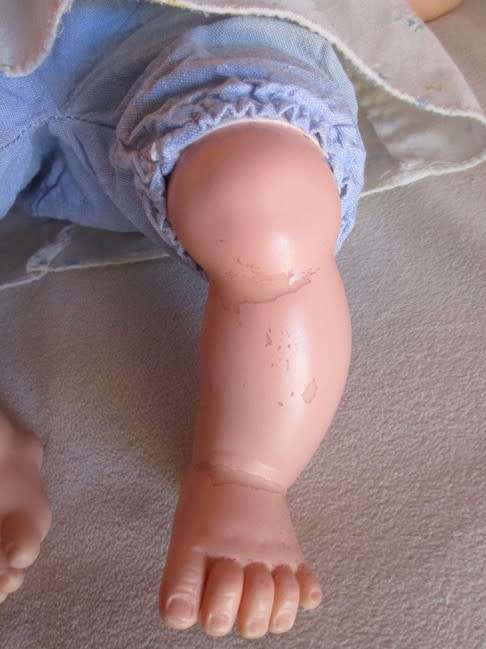 VINTAGE 1961 BABY DOLL - 43CM TALL - MARKED 'U PLATED MOULDE INC 1961' ON BACK OF HEAD