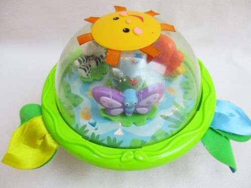 A CUTE 2007 FISHER PRICE ROLY POLY CHIME BALL IN GREAT CONDITION