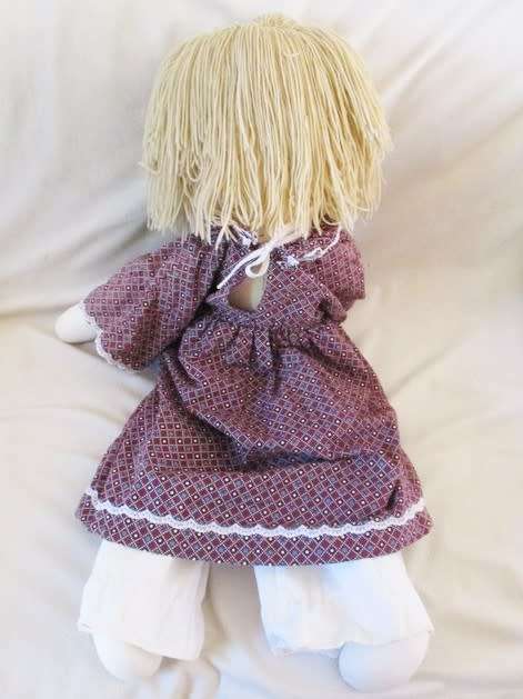 ENORMOUS 79CM TALL VINTAGE RAG DOLL - THE COLLECTABLE KIND!!
