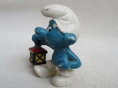 CUTE PEYO, WEST GERMANY SMURF WITH LANTERN