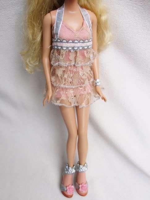 SO UNUSUAL!! BARBIE MY SCENE FAB FACES KENNEDY DOLL WITH CHANGING FACIAL EXPRESSIONS!