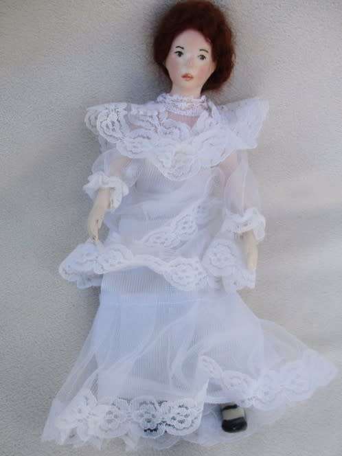 SPECIAL FIND!! A SMALL 21CM TALL ANTIQUE LATE 1800's 'WAX OVER' DOLL STRAIGHT OUT OF THE ATTIC !!