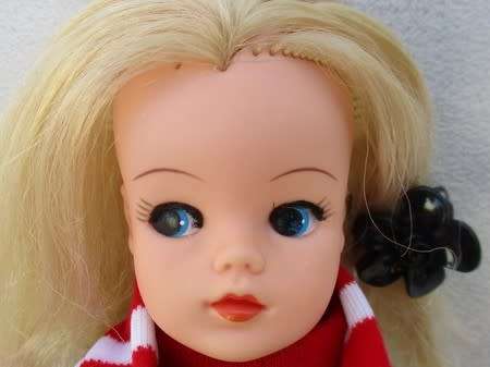 A VINTAGE 1980's SINDY DOLL IN GREAT CONDITION!!