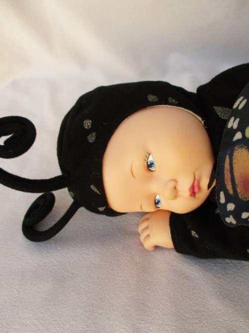 RARE!!  A LARGE 40CM TALL ANNE GEDDES BABY DOLL IN BUTTERFLY COSTUME!!