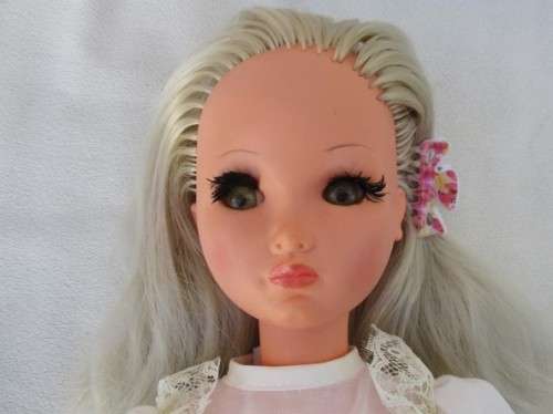 EXQUISITE VINTAGE FURGA DOLL - SYLVIE WITH LONG, FEATHERY LASHES IN ORIGINAL BOX PLUS PAMPHLET