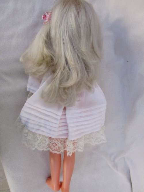 EXQUISITE VINTAGE FURGA DOLL - SYLVIE WITH LONG, FEATHERY LASHES IN ORIGINAL BOX PLUS PAMPHLET