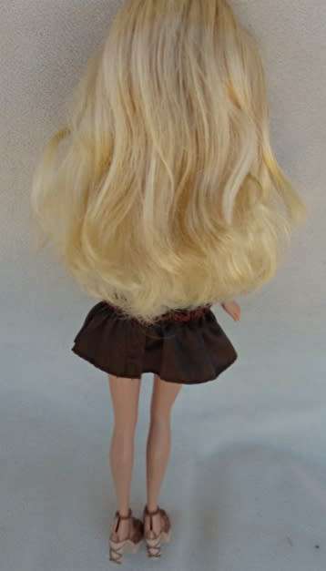 STUNNING MATTEL MY SCENE BARBIE DOLL IN ORIGINAL OUTFIT - EXCELLENT CONDITION