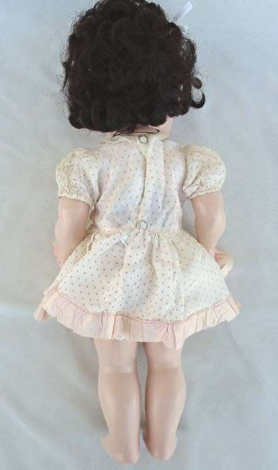 VINTAGE PEDIGREE 'BRIGHTON BELLE' WALKIE TALKIE DOLL  - HEAD AND EYES MOVE FROM SIDE TO SIDE!