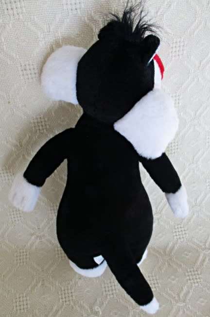 A NICE SIZED 40CM TALL SYLVESTER FROM LOONEY TUNES' TWEETY AND SYLVESTER!!