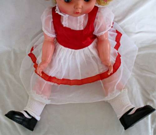 SO RARE!! A LARGE VINTAGE 1950's/60's  EVERGREEN, HONG KONG WALKING DOLL (NO 1027)   - 66CM TALL