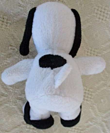 A CUTE SMALL SNOOPY IN SANDALS