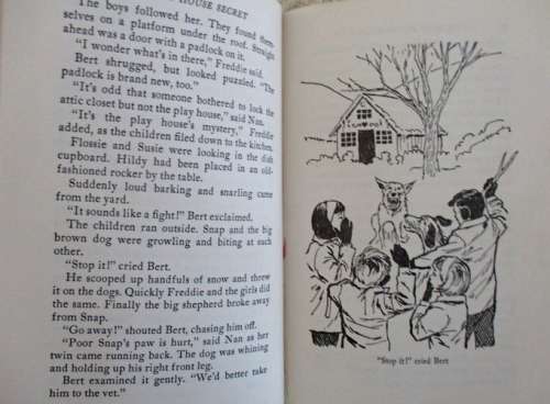 1968 HARDCOVER - THE BOBBSEY TWINS AND THE PLAY HOUSE SECRET BY LAURA LEE HOPE!!