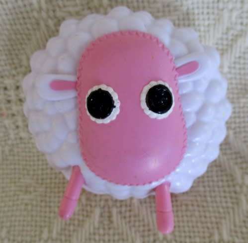 CUTE 8CM TALL MGA LALALOOPSY LAMB!!