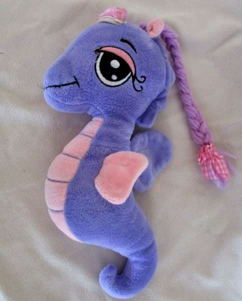 A PRETTY SOFT SEAHORSE