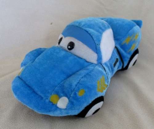 SOFT PLUSH DISNEY PIXAR CAR FROM DISNEY MOVIE 'CARS' - SALLY