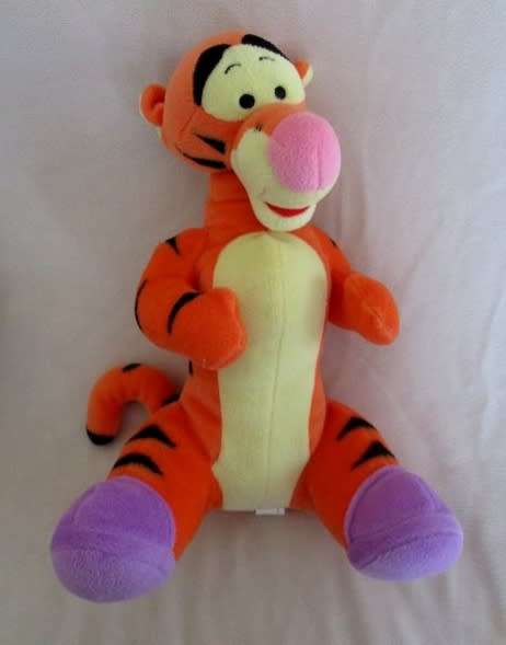 TIGGER FROM WINNIE THE POOH - NICE SIZED WHITEHOUSE LEISURE,U.K. ONE!!