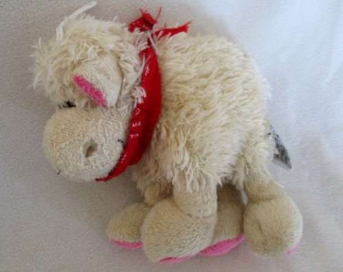 A MEILI, SWITZERLAND LAMB HAND PUPPET AND FIVE LITTLE LAMBS - OF THE COLLECTABLE KIND!