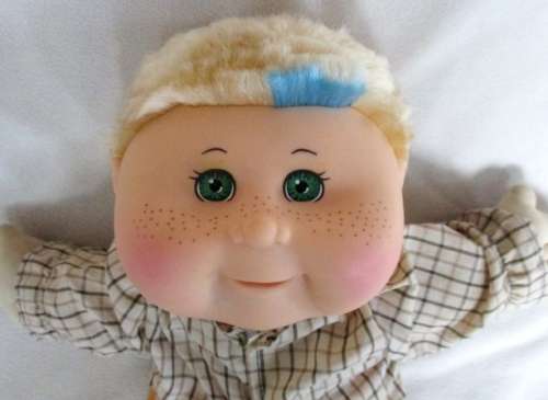 A LARGE 37CM TALL CABBAGE PATCH DOLL WITH THE CUTEST FRECKLES!!