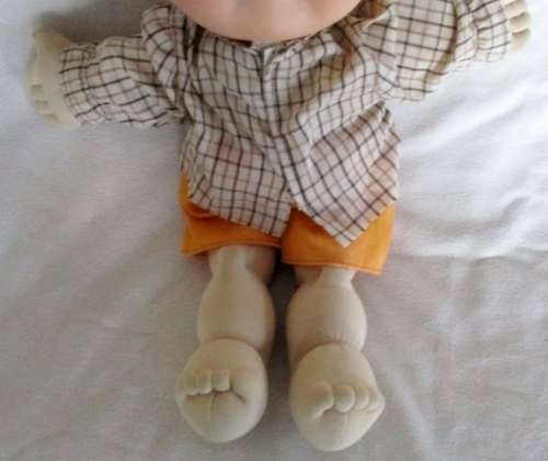 A LARGE 37CM TALL CABBAGE PATCH DOLL WITH THE CUTEST FRECKLES!!