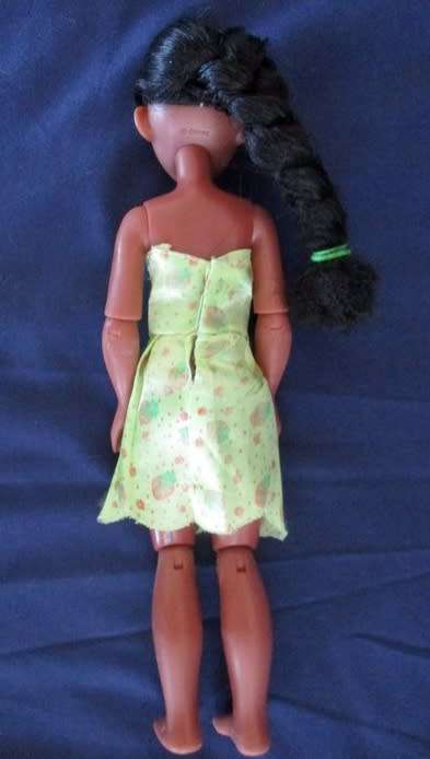 ARTICULATED DISNEY POCAHONTAS MADE BY HASBRO