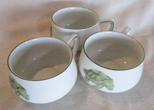 THREE  THOMAS PORCELAIN, LACROIX SCHILDKROTSUPPE/MOCK TURTLE SOUP CUPS - NO SAUCERS