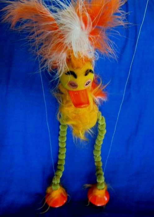 SO SPECIAL!! A VINTAGE 1970's WINKY BLINKY GOONY BIRD MARIONETTE! REMINDS ME OF PLOOM!