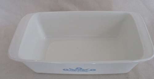 VINTAGE RECTANGULAR CORNING WARE BAKING DISH WITH BLUE CORNFLOWER DESIGN