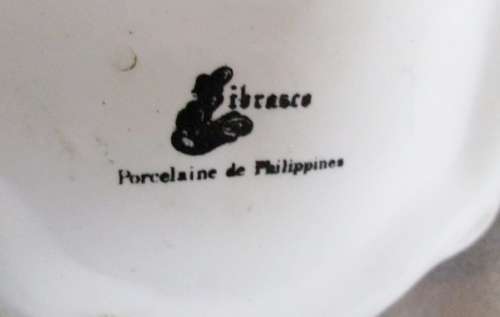 QUIRKY DECOR ITEM - HAND PAINTED BLUE AND WHITE HEN - LIBRASCO PORCELAINE DE PHILIPPINES