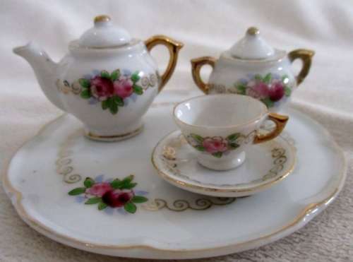 THE PRETTIEST, DELICATE PORCELAIN TEA SET TO DISPLAY WITH YOUR COLLECTABLE BEARS AND DOLLS!